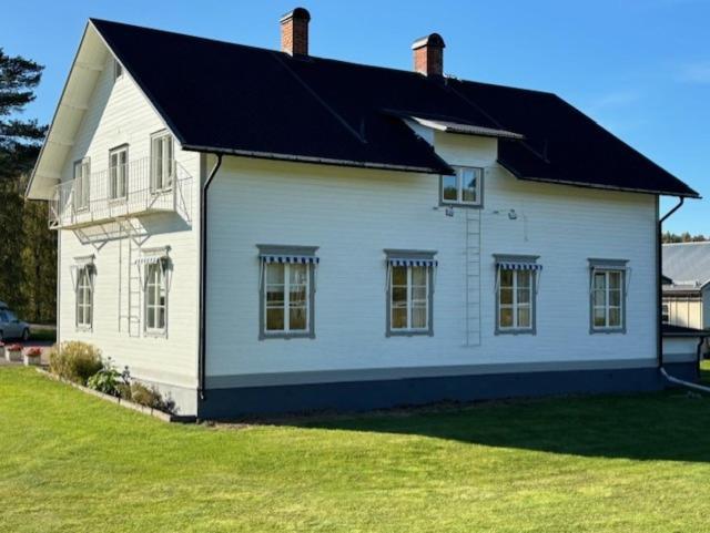 Soernaesgarden Bed & Breakfast Lima Exterior photo